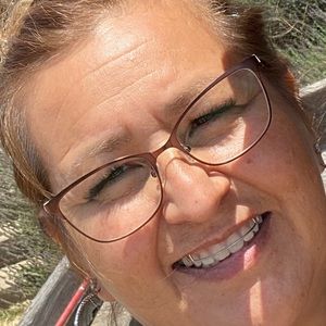 Meet your Posher, Yvette